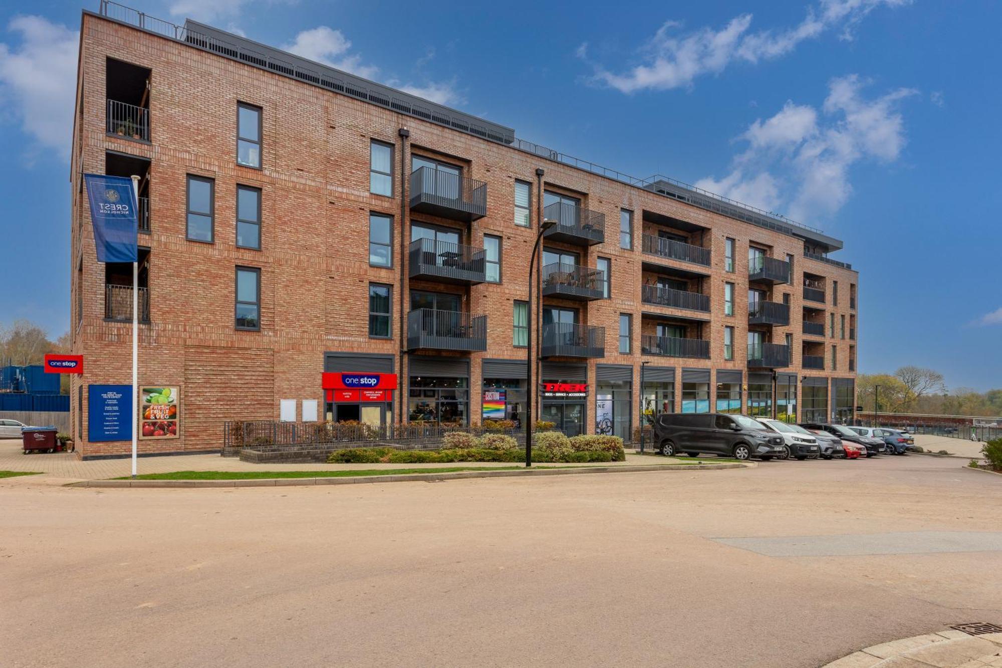 Penthouse Apartment - City Centre - Secure Parking, Balcony, Self-Check-In, Fast Wifi And Smart Tv With Netflix By Yoko Property Milton Keynes Exterior foto